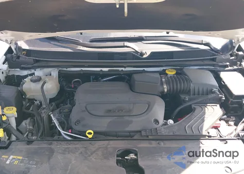 2024 Chrysler Pacifica Touring L из США, поврежденный, VIN 2C4RC1BG1RR125722